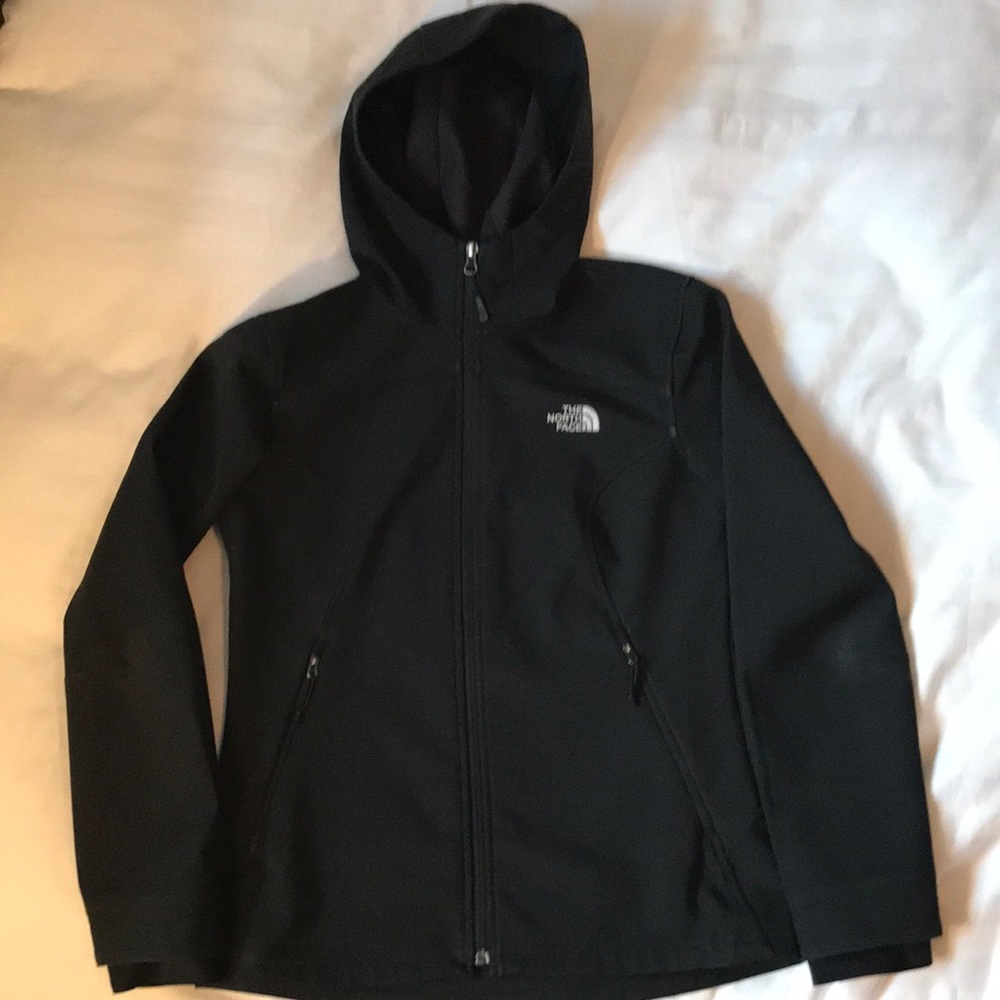 The North Face black scuba type fabric hooded jacket w liner cuffs hood visor